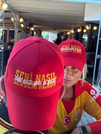 Seni nasıl sevsem acaba Daha başka, daha da başka Daha çok, daha da çok, çok