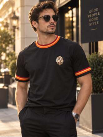 Leo B. Premium Tshirt